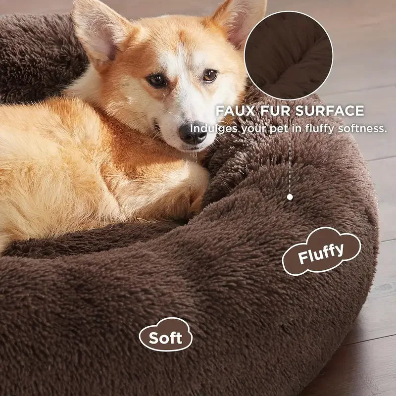 Round Plush Dog & Cat Bed – Winter Warm