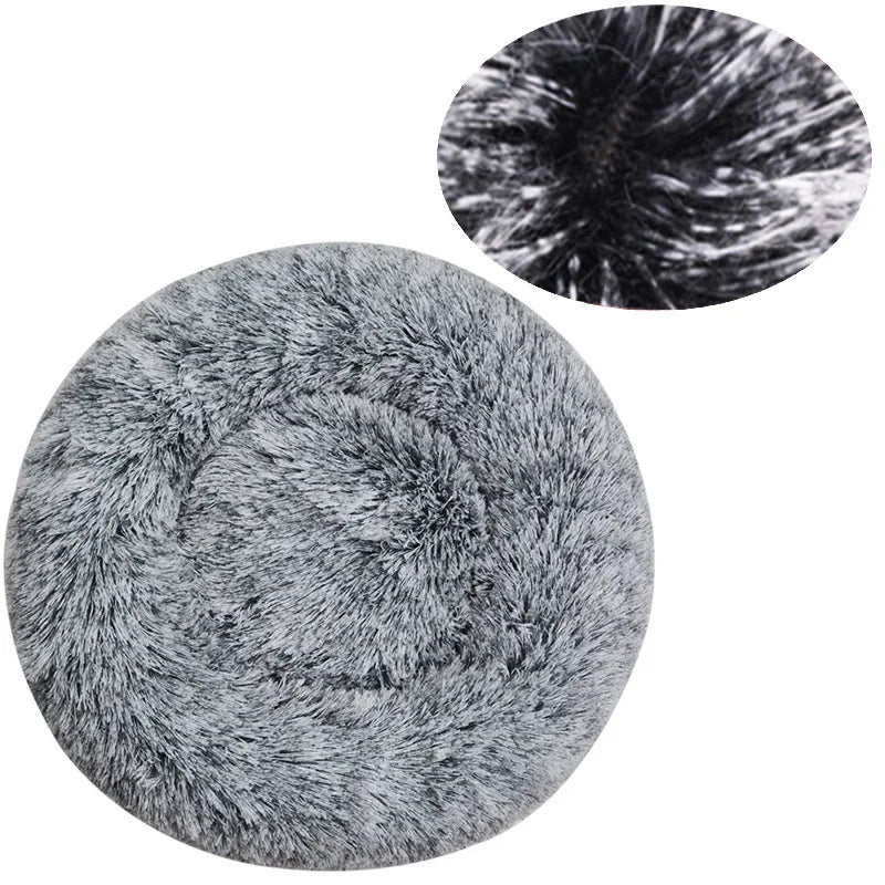 Round Plush Dog & Cat Bed – Winter Warm